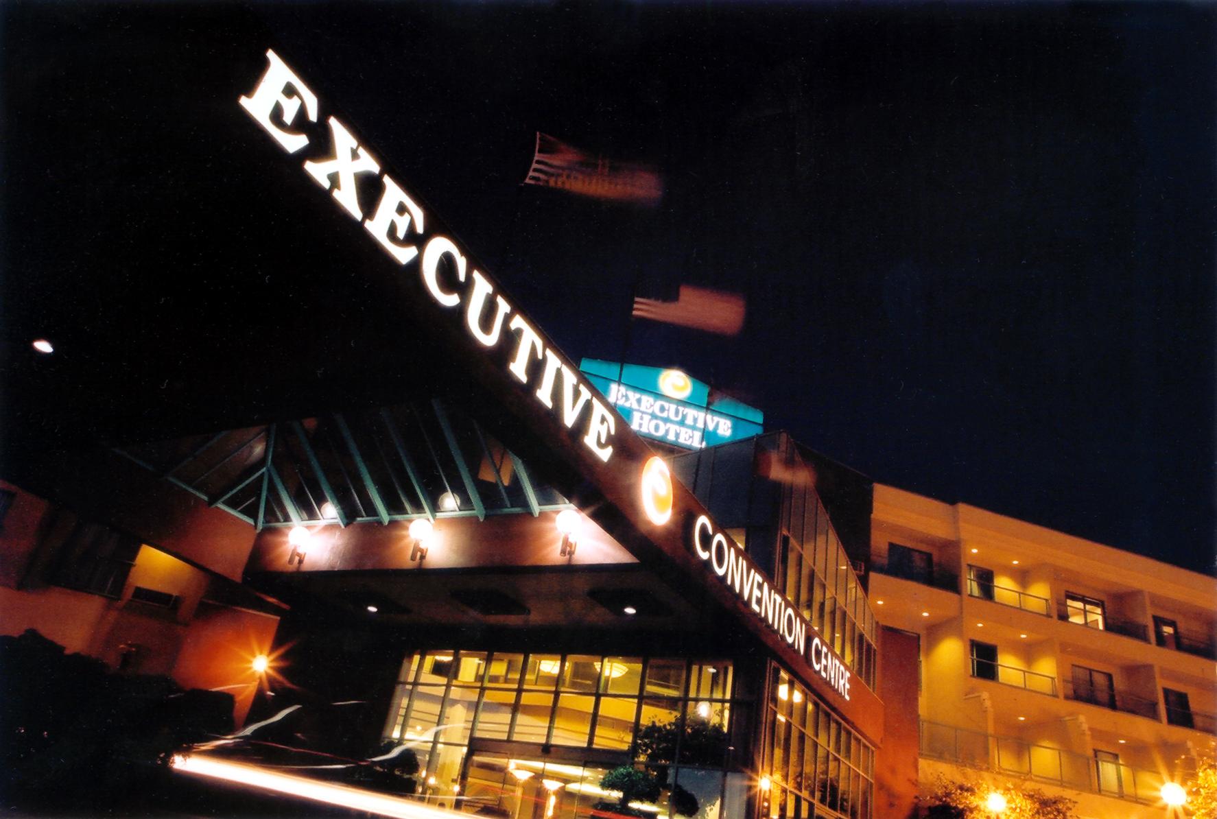 Executive Suites Hotel & Conference Center, Metro Vancouver Burnaby Ngoại thất bức ảnh