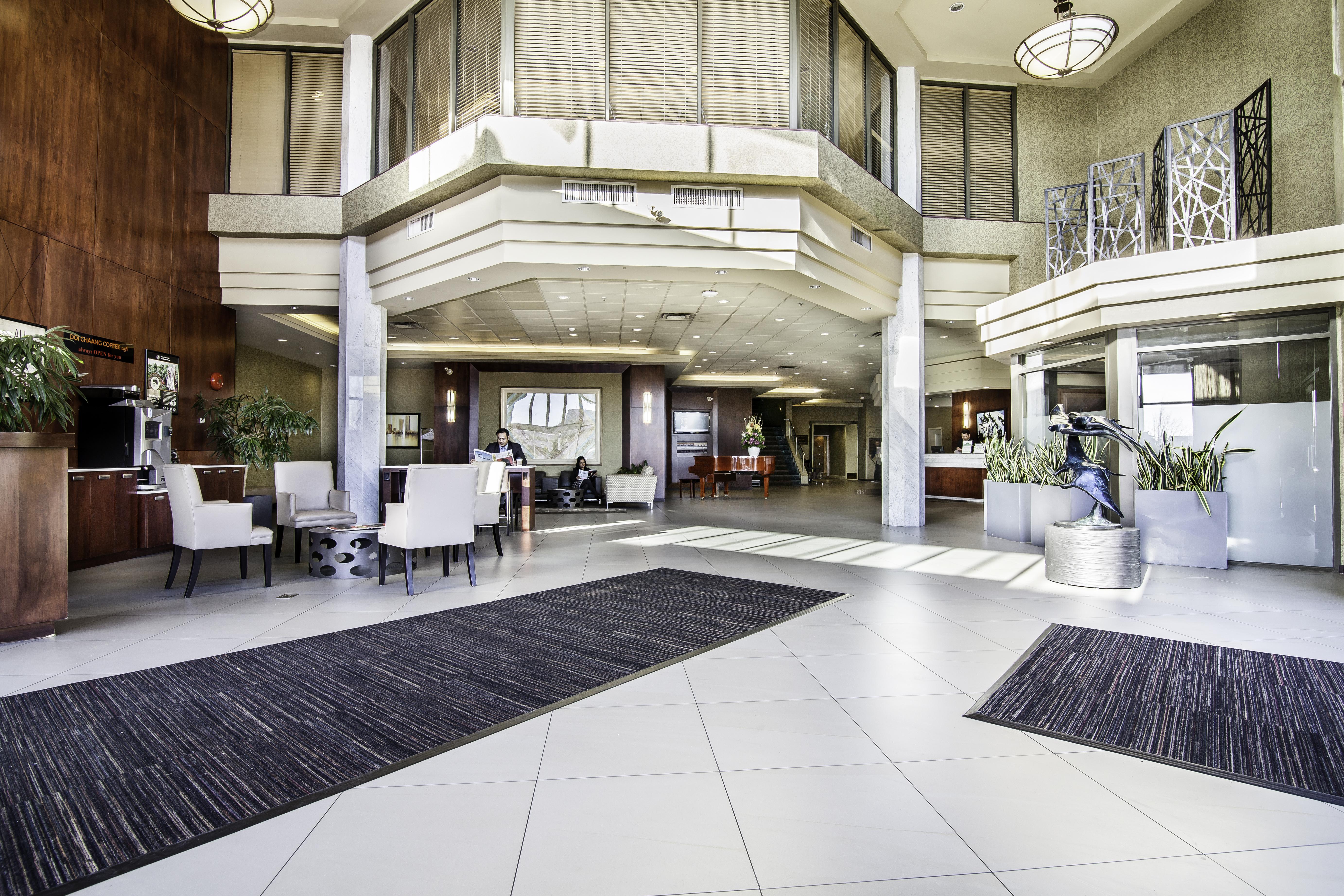 Executive Suites Hotel & Conference Center, Metro Vancouver Burnaby Ngoại thất bức ảnh