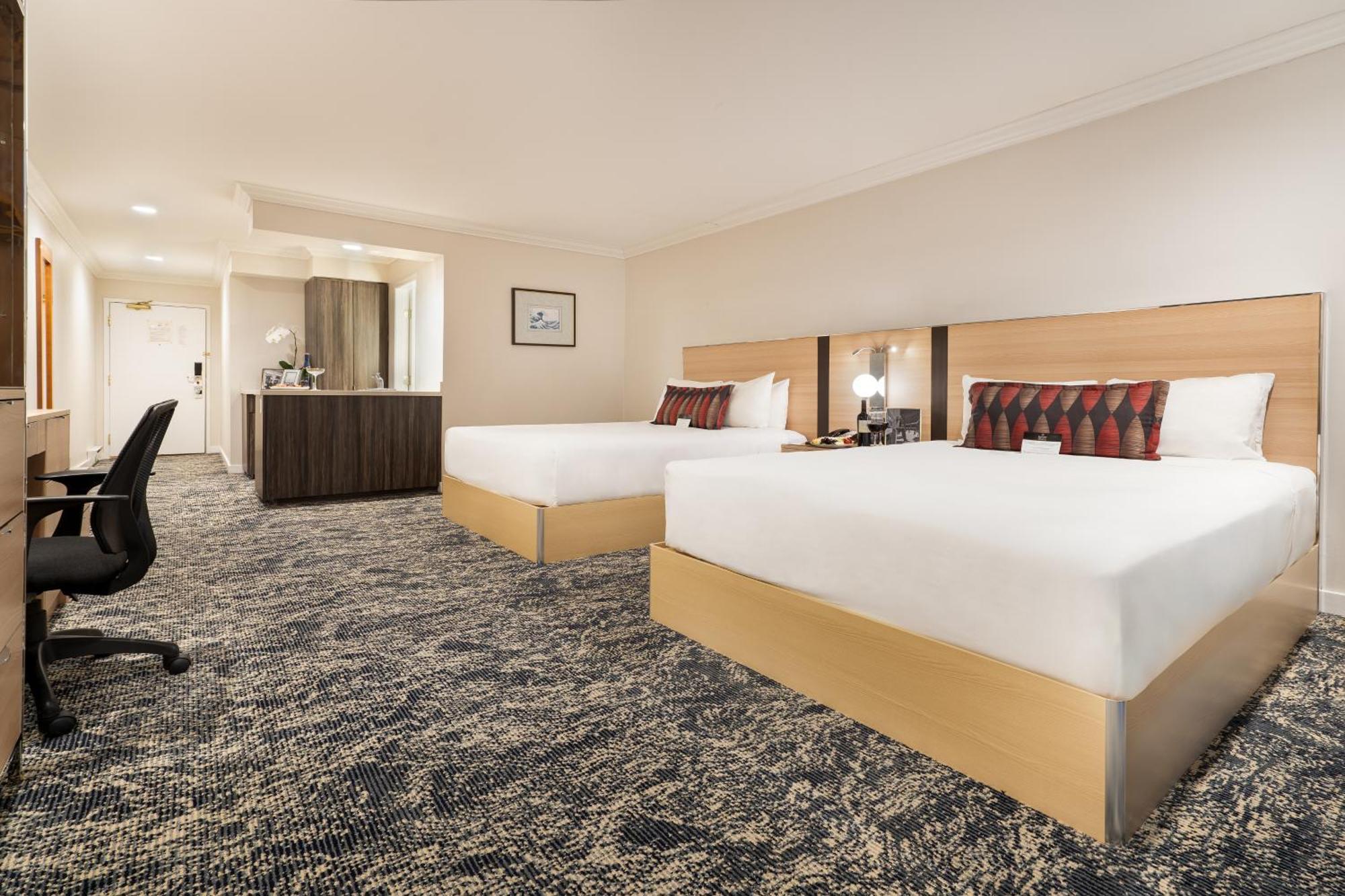 Executive Suites Hotel & Conference Center, Metro Vancouver Burnaby Ngoại thất bức ảnh