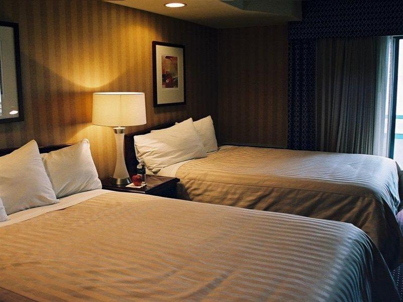 Executive Suites Hotel & Conference Center, Metro Vancouver Burnaby Ngoại thất bức ảnh