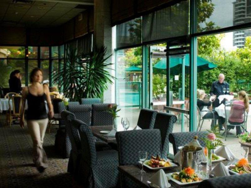 Executive Suites Hotel & Conference Center, Metro Vancouver Burnaby Ngoại thất bức ảnh