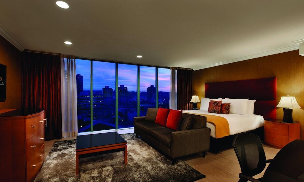 Executive Suites Hotel & Conference Center, Metro Vancouver Burnaby Ngoại thất bức ảnh